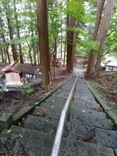 玉崎駒形神社の建物その他