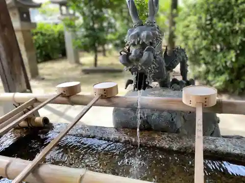 大神神社（花池）の手水舎