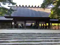 熱田神宮の本殿