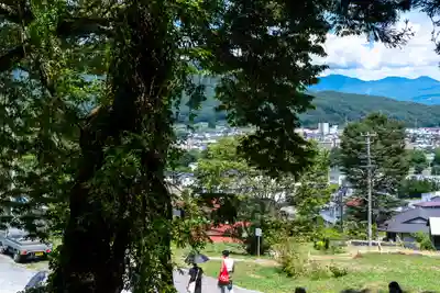 諏訪大社上社前宮(長野県)