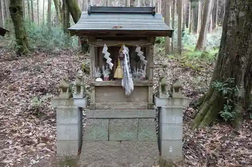 愛宕神社（阿多古神社）の末社・摂社