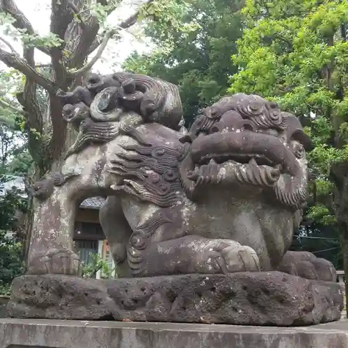 八幡神社の狛犬