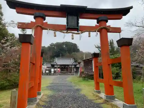 丹生官省符神社の鳥居