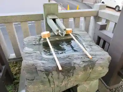 神楽坂若宮八幡神社の手水舎