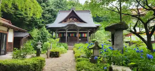 善光寺の庭園