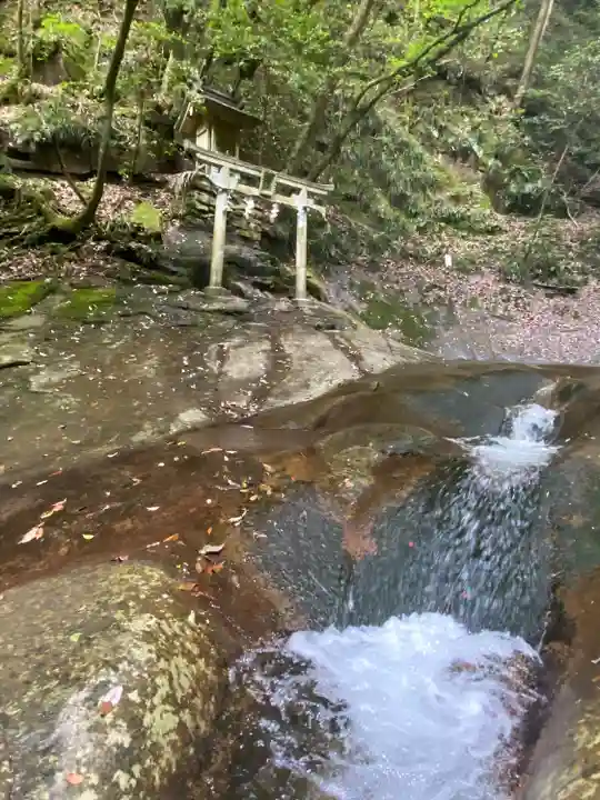 龍鎮神社(奈良県)