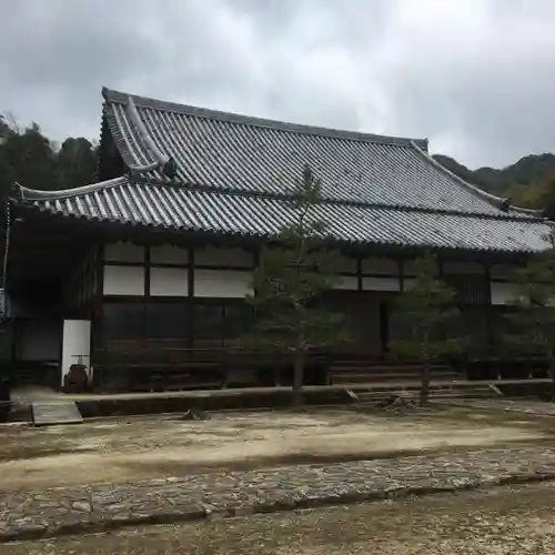 洞春寺の建物その他