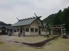 白髭神社の本殿