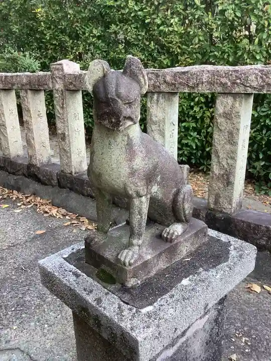 堤治神社の狛犬