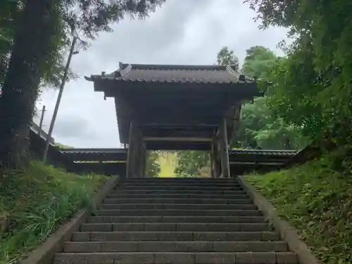 妙厳寺の山門