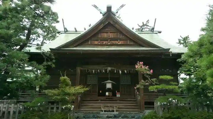 新潟大神宮の本殿・本堂