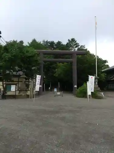 千歳神社の鳥居