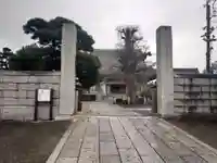 神崎寺(開運水戸不動尊)の山門・神門