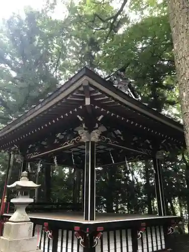 新屋山神社の建物その他