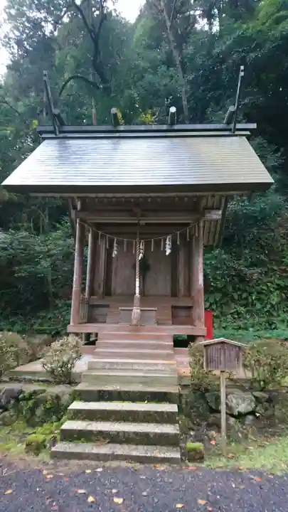大川神社の末社・摂社