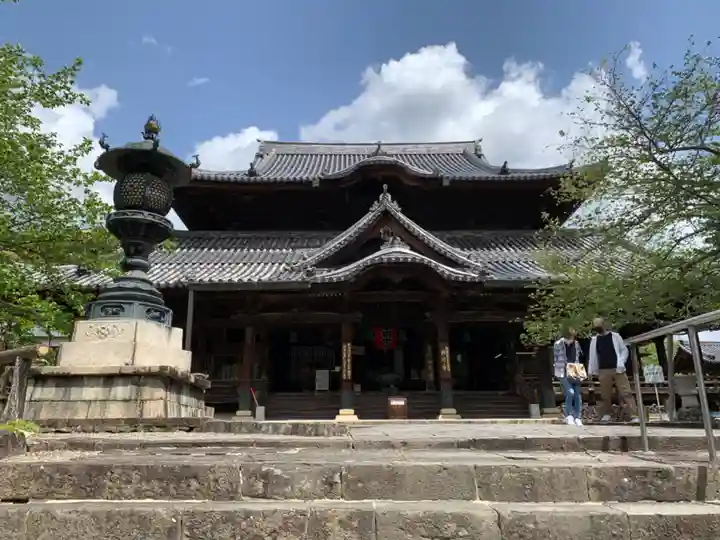 粉河寺の本殿・本堂