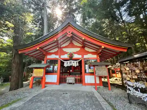 北畠神社の{uncategorized: "未分類", other: "その他", undefined: "問題あり", building: "その他建物", grave: "お墓", sacred_gate: "鳥居", guardian: "狛犬", statue: "像", buddha: "仏像", history: "歴史", nature: "自然", garden: "庭園", animal: "動物", pagoda: "塔", temizu: "手水舎", mountain_gate: "山門・神門", sanctuary: "本殿・本堂", subordinate: "末社・摂社", art: "芸術", scenery: "景色", jizo: "地蔵", ema: "絵馬", goshuin: "御朱印", omikuji: "おみくじ", items: "授与品その他", amulet: "お守り", goshuincho: "御朱印帳", eats: "食事", festival: "お祭り", votive_dance: "神楽", shichigosan: "七五三参", wedding: "結婚式", experience: "体験その他", initially: "初詣", around: "周辺", anti_infection: "感染症対策"}