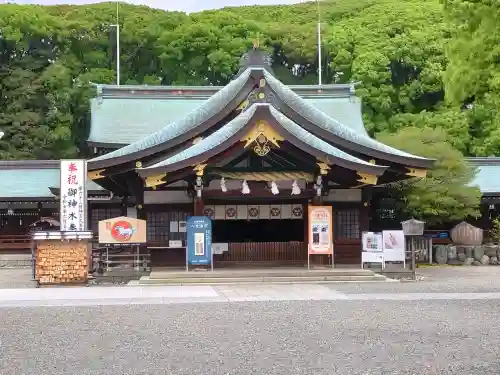 真清田神社の{uncategorized: "未分類", other: "その他", undefined: "問題あり", building: "その他建物", grave: "お墓", sacred_gate: "鳥居", guardian: "狛犬", statue: "像", buddha: "仏像", history: "歴史", nature: "自然", garden: "庭園", animal: "動物", pagoda: "塔", temizu: "手水舎", mountain_gate: "山門・神門", sanctuary: "本殿・本堂", subordinate: "末社・摂社", art: "芸術", scenery: "景色", jizo: "地蔵", ema: "絵馬", goshuin: "御朱印", omikuji: "おみくじ", items: "授与品その他", amulet: "お守り", goshuincho: "御朱印帳", eats: "食事", festival: "お祭り", votive_dance: "神楽", shichigosan: "七五三参", wedding: "結婚式", experience: "体験その他", initially: "初詣", around: "周辺", anti_infection: "感染症対策"}
