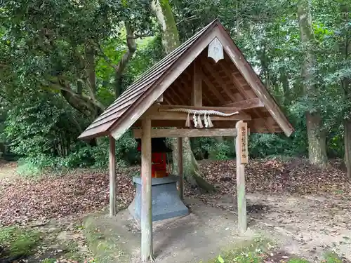 加知彌神社の末社