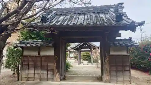 常福寺の山門・神門