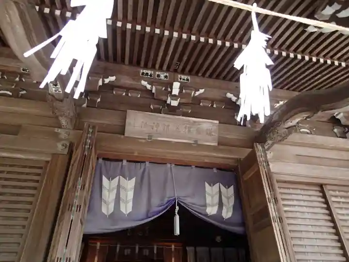 御霊神社の本殿・本堂