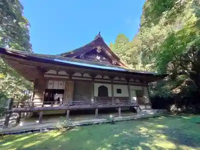 百済寺の本殿・本堂