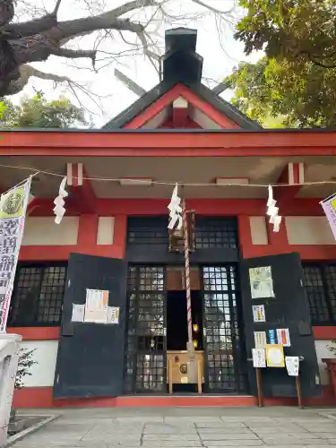 笠䅣稲荷神社の{uncategorized: "未分類", other: "その他", undefined: "問題あり", building: "その他建物", grave: "お墓", sacred_gate: "鳥居", guardian: "狛犬", statue: "像", buddha: "仏像", history: "歴史", nature: "自然", garden: "庭園", animal: "動物", pagoda: "塔", temizu: "手水舎", mountain_gate: "山門・神門", sanctuary: "本殿・本堂", subordinate: "末社・摂社", art: "芸術", scenery: "景色", jizo: "地蔵", ema: "絵馬", goshuin: "御朱印", omikuji: "おみくじ", items: "授与品その他", amulet: "お守り", goshuincho: "御朱印帳", eats: "食事", festival: "お祭り", votive_dance: "神楽", shichigosan: "七五三参", wedding: "結婚式", experience: "体験その他", initially: "初詣", around: "周辺", anti_infection: "感染症対策"}