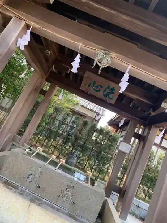 山口縣護國神社の手水舎