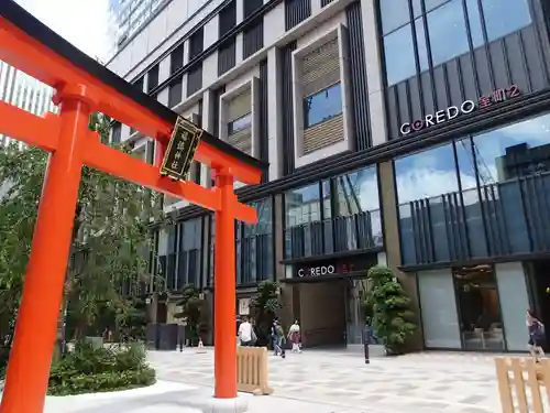 福徳神社（芽吹稲荷）の鳥居