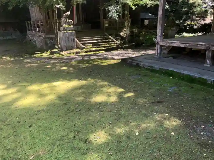 岩戸落葉神社のその他建物