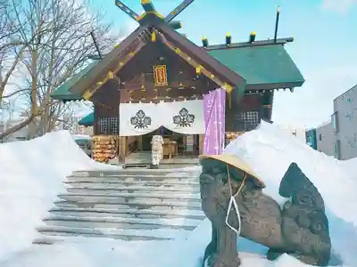 札幌諏訪神社の本殿・本堂