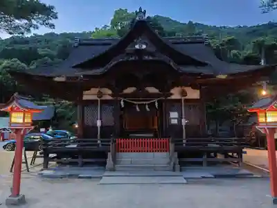 白鬚神社の本殿・本堂
