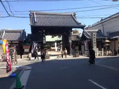 大阪天満宮の山門・神門