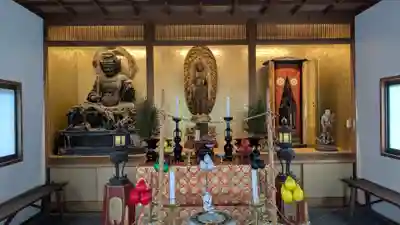 宝幢坊の本殿・本堂