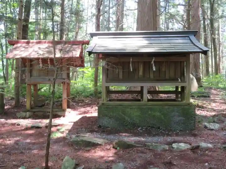 南宮神社の末社・摂社