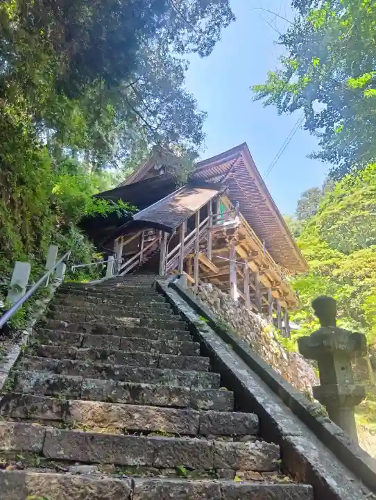 日龍峯寺(高澤観音)(美濃清水)の{uncategorized: "未分類", other: "その他", undefined: "問題あり", building: "その他建物", grave: "お墓", sacred_gate: "鳥居", guardian: "狛犬", statue: "像", buddha: "仏像", history: "歴史", nature: "自然", garden: "庭園", animal: "動物", pagoda: "塔", temizu: "手水舎", mountain_gate: "山門・神門", sanctuary: "本殿・本堂", subordinate: "末社・摂社", art: "芸術", scenery: "景色", jizo: "地蔵", ema: "絵馬", goshuin: "御朱印", omikuji: "おみくじ", items: "授与品その他", amulet: "お守り", goshuincho: "御朱印帳", eats: "食事", festival: "お祭り", votive_dance: "神楽", shichigosan: "七五三参", wedding: "結婚式", experience: "体験その他", initially: "初詣", around: "周辺", anti_infection: "感染症対策"}