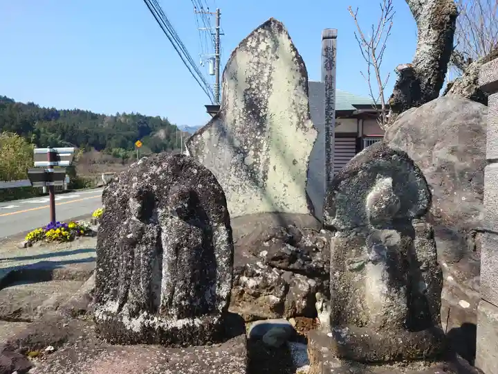龍泉寺観音堂(神奈川県)