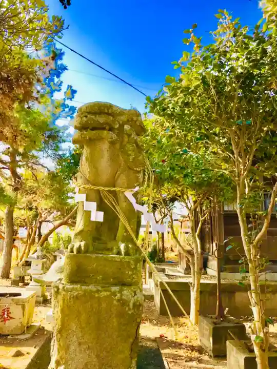 土浦三社神社(水天宮・水神宮・寿寅稲荷神社)の狛犬