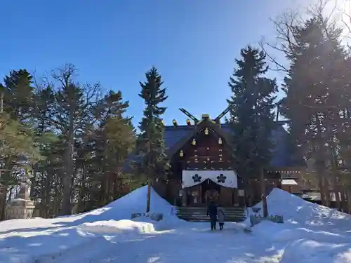 上川神社の本殿