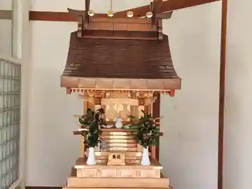 うだつ稲荷の本殿・本堂