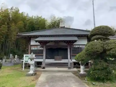 西光寺の本殿・本堂