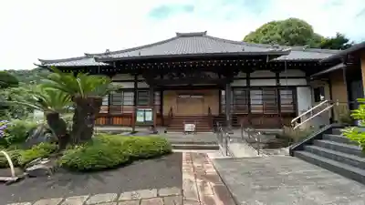 寿覚院光照寺の本殿・本堂