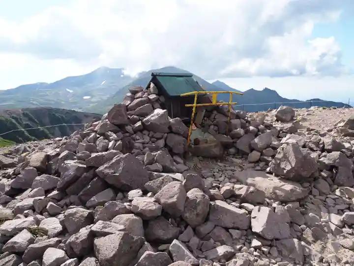 祠(大雪神社奥の院)の本殿・本堂