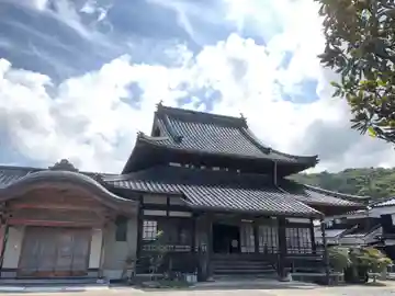 妙法寺の本殿・本堂