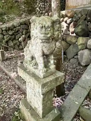 幡須神社の{uncategorized: "未分類", other: "その他", undefined: "問題あり", building: "その他建物", grave: "お墓", sacred_gate: "鳥居", guardian: "狛犬", statue: "像", buddha: "仏像", history: "歴史", nature: "自然", garden: "庭園", animal: "動物", pagoda: "塔", temizu: "手水舎", mountain_gate: "山門・神門", sanctuary: "本殿・本堂", subordinate: "末社・摂社", art: "芸術", scenery: "景色", jizo: "地蔵", ema: "絵馬", goshuin: "御朱印", omikuji: "おみくじ", items: "授与品その他", amulet: "お守り", goshuincho: "御朱印帳", eats: "食事", festival: "お祭り", votive_dance: "神楽", shichigosan: "七五三参", wedding: "結婚式", experience: "体験その他", initially: "初詣", around: "周辺", anti_infection: "感染症対策"}