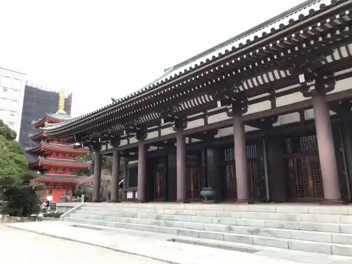 東長寺の本殿・本堂