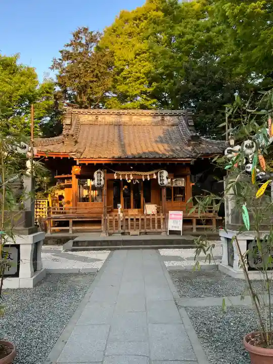 川越熊野神社の{uncategorized: "未分類", other: "その他", undefined: "問題あり", building: "その他建物", grave: "お墓", sacred_gate: "鳥居", guardian: "狛犬", statue: "像", buddha: "仏像", history: "歴史", nature: "自然", garden: "庭園", animal: "動物", pagoda: "塔", temizu: "手水舎", mountain_gate: "山門・神門", sanctuary: "本殿・本堂", subordinate: "末社・摂社", art: "芸術", scenery: "景色", jizo: "地蔵", ema: "絵馬", goshuin: "御朱印", omikuji: "おみくじ", items: "授与品その他", amulet: "お守り", goshuincho: "御朱印帳", eats: "食事", festival: "お祭り", votive_dance: "神楽", shichigosan: "七五三参", wedding: "結婚式", experience: "体験その他", initially: "初詣", around: "周辺", anti_infection: "感染症対策"}