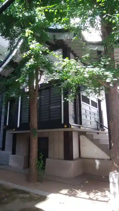 揖取稲荷神社の本殿・本堂