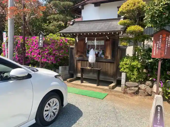 比々多神社の建物その他