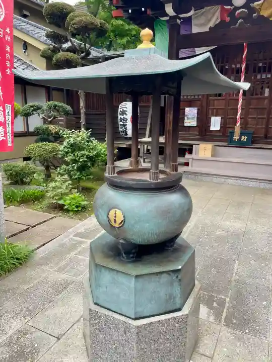 西雲寺の{uncategorized: "未分類", other: "その他", undefined: "問題あり", building: "その他建物", grave: "お墓", sacred_gate: "鳥居", guardian: "狛犬", statue: "像", buddha: "仏像", history: "歴史", nature: "自然", garden: "庭園", animal: "動物", pagoda: "塔", temizu: "手水舎", mountain_gate: "山門・神門", sanctuary: "本殿・本堂", subordinate: "末社・摂社", art: "芸術", scenery: "景色", jizo: "地蔵", ema: "絵馬", goshuin: "御朱印", omikuji: "おみくじ", items: "授与品その他", amulet: "お守り", goshuincho: "御朱印帳", eats: "食事", festival: "お祭り", votive_dance: "神楽", shichigosan: "七五三参", wedding: "結婚式", experience: "体験その他", initially: "初詣", around: "周辺", anti_infection: "感染症対策"}